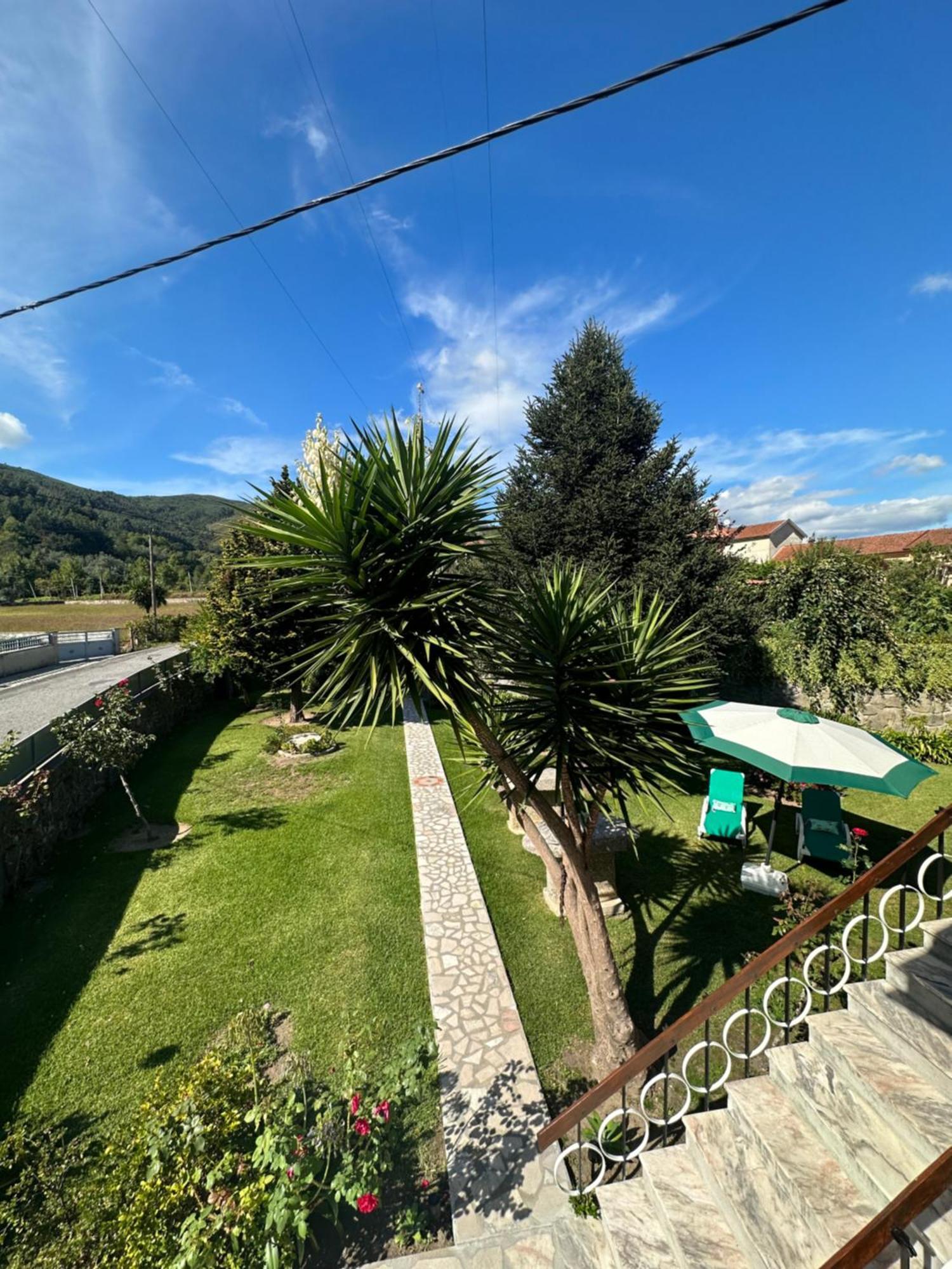 בראגה Vila Guia In Valdreu מראה חיצוני תמונה