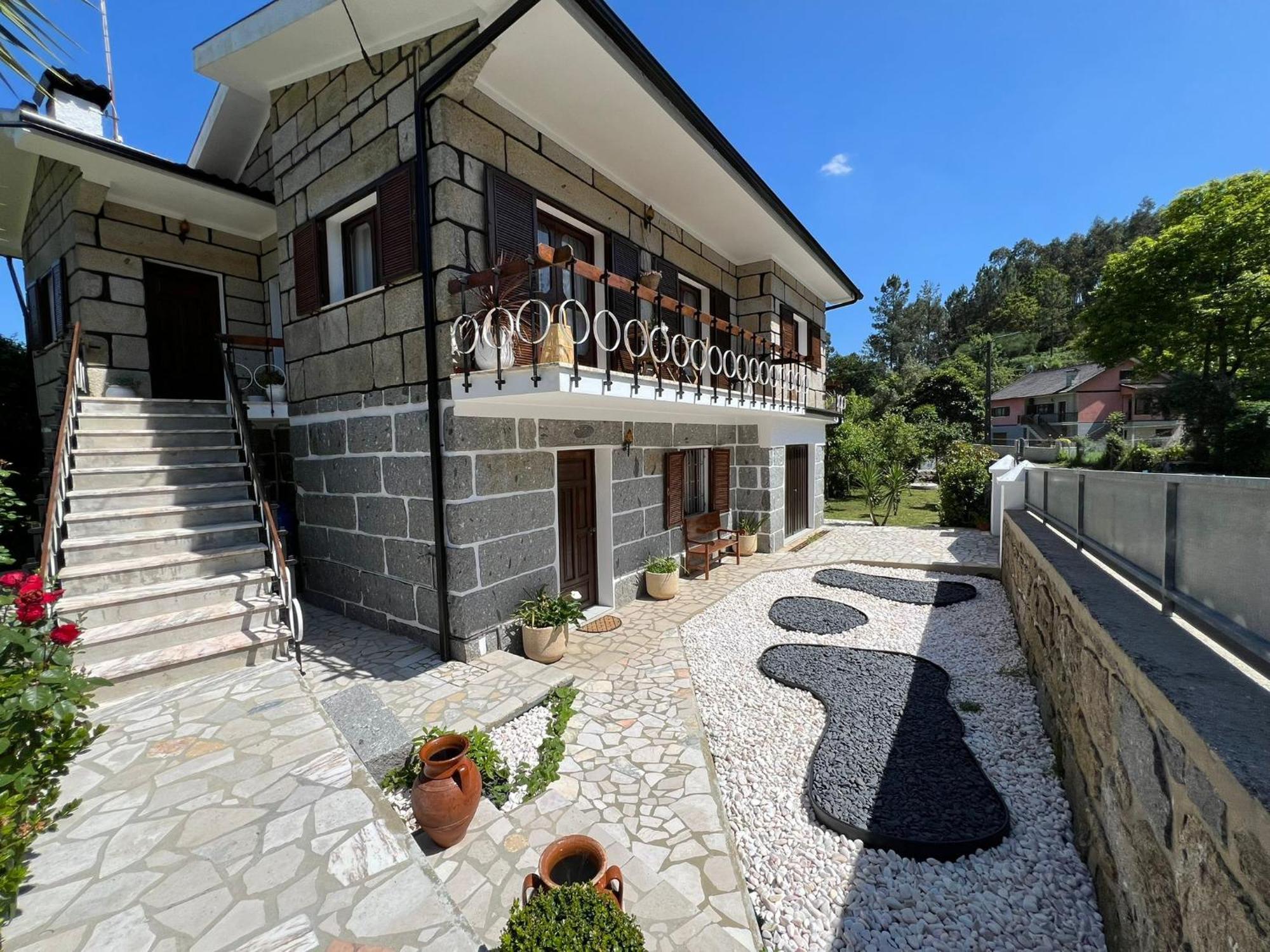 בראגה Vila Guia In Valdreu מראה חיצוני תמונה