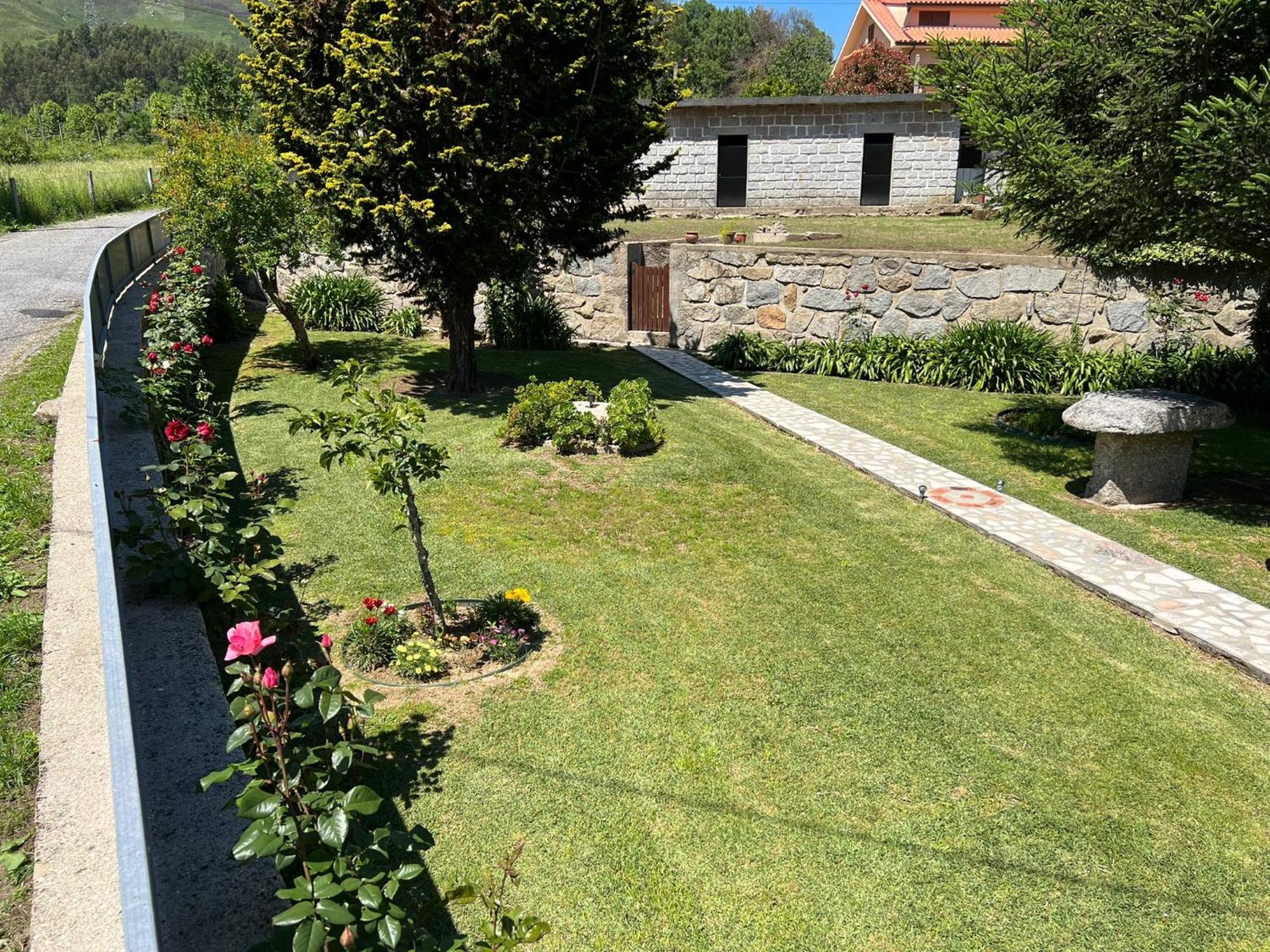 בראגה Vila Guia In Valdreu מראה חיצוני תמונה